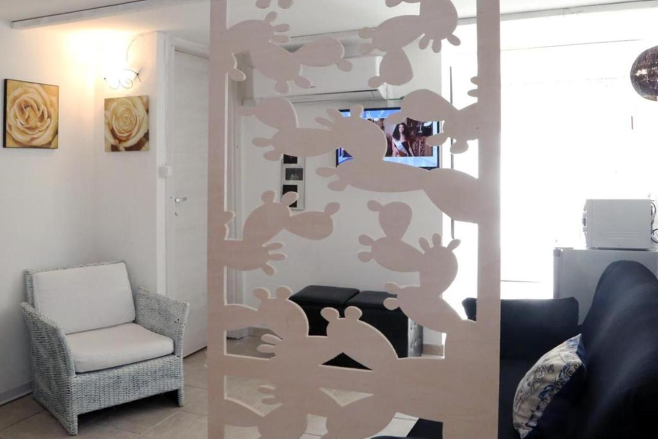 La Scalinata Home Apartment Caltagirone Bagian luar foto